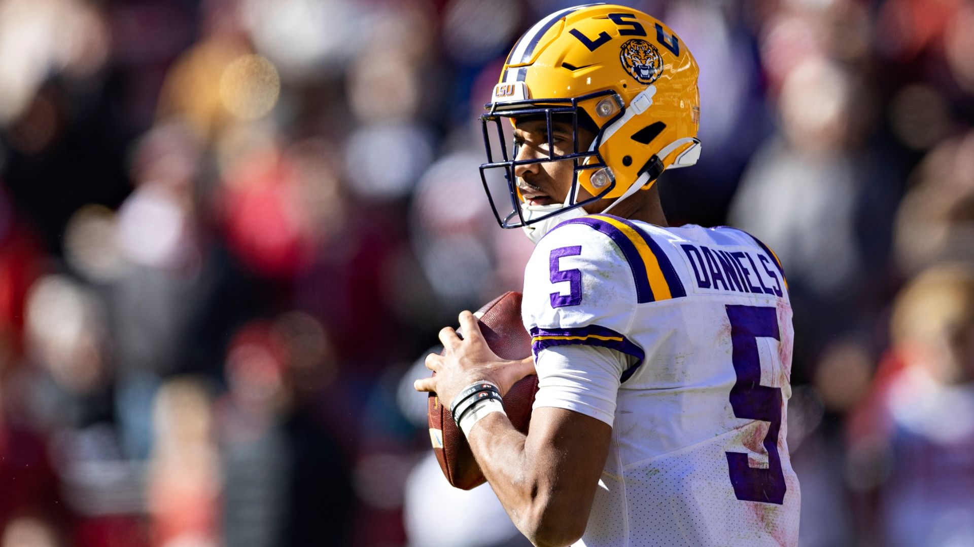 Daniels, Perkins Jr. will be key for LSU against FSU