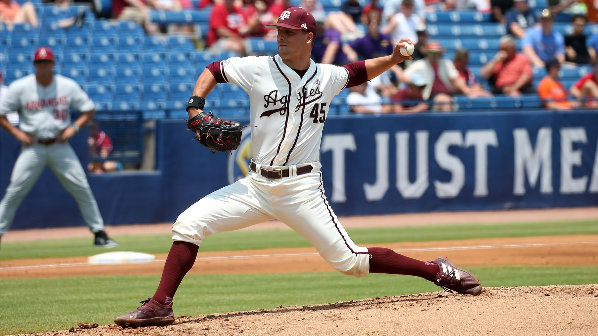 Aggies deny Hogs' ninth-inning rally, make champ game