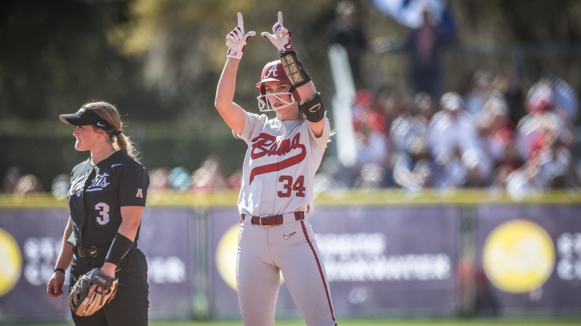 No. 15 Alabama walks off No. 20 UCF, run rules Indiana